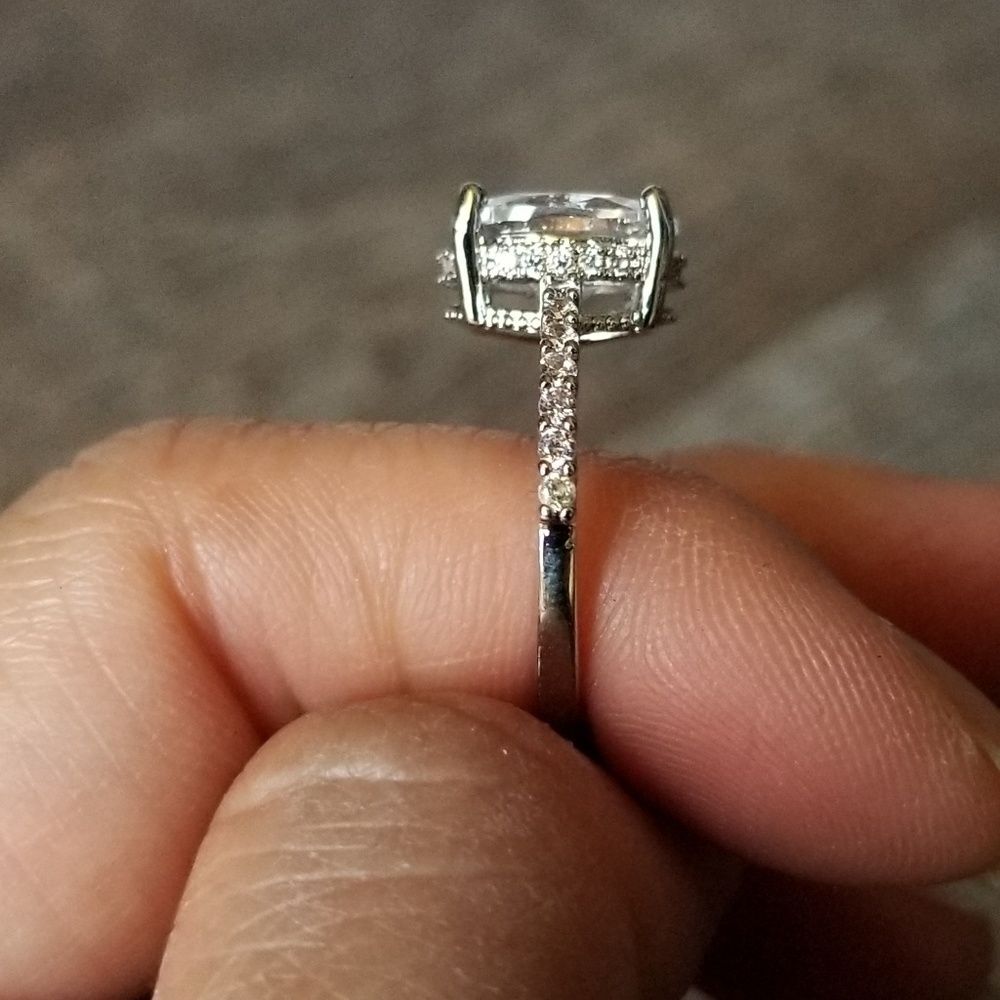 🍒3.5 CT🍒 SIMULATED DIAMOND RING - Picture 7 of 9